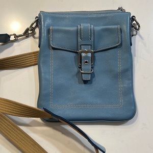 Small Coach shoulder bag